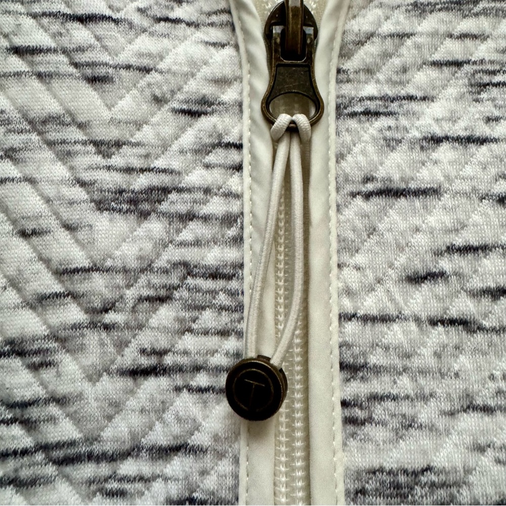 T by Talbots Fleece-Trim Quilted Jacquard Full Zip Jacket Gray Ivory Size SP - Picture 4 of 16